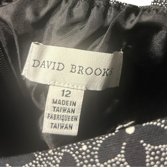 David Brooks Black Sleeveless Square Neck Cocktail Dress - Picture 3 of 5